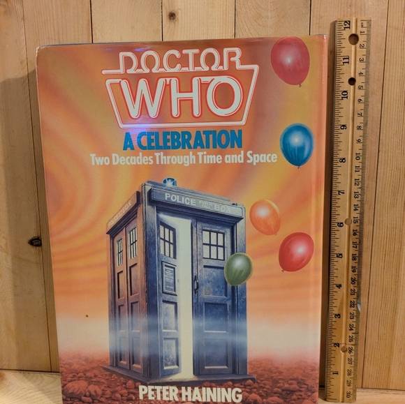 Doctor Who A Celebration Book Pre-owned - Picture 3 of 7